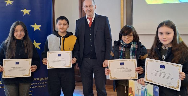 Entrega de premios concurso de dibujo
