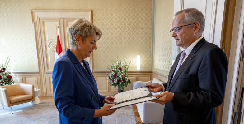 Remittal letters credence EU Ambassador A KUENNE 