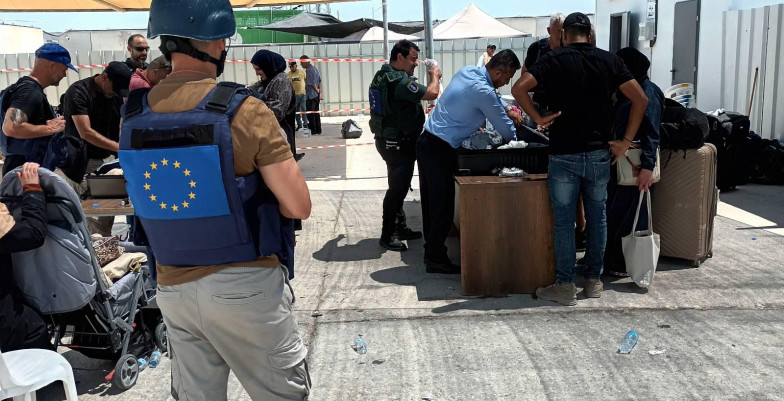 10,000 Passenger Crossings Through Rafah with EU Support