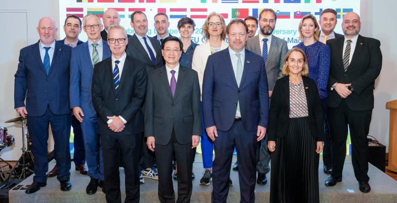 Thomas Gnocchi with Consuls General of EU Member States in Hong Kong and Macao, and the Honourable Chief Executive of the HKSAR John Lee Ka-chiu