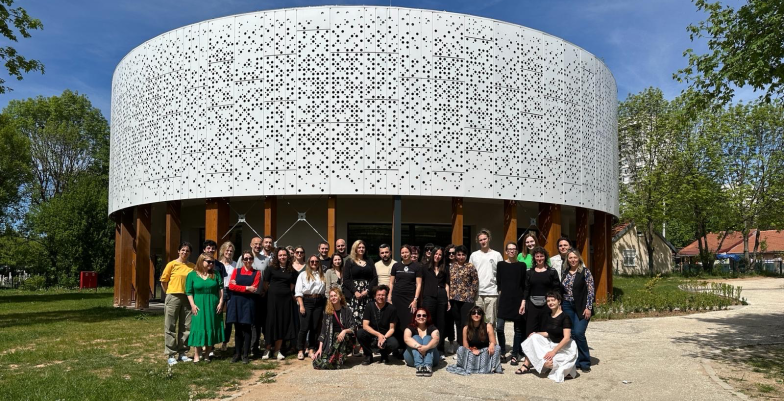 Group photo of young conference-goers.