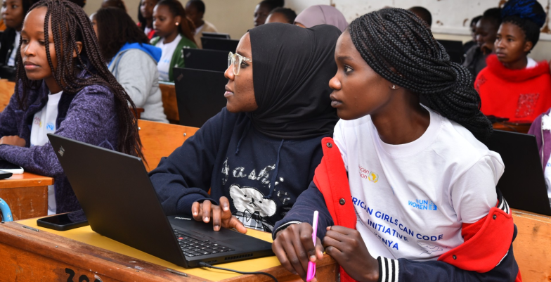 Girls who benefit from the DigiKen programme at a training session
