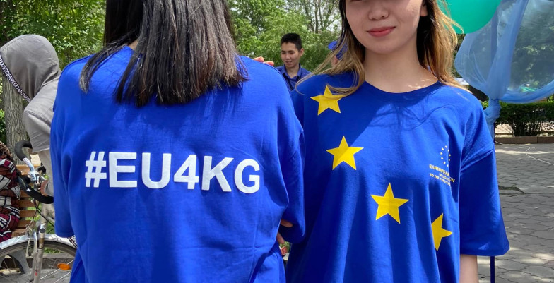 EU Villages championed Europe Day in three major cities of the Kyrgyz Republic, joined by hundreds of volunteers. 