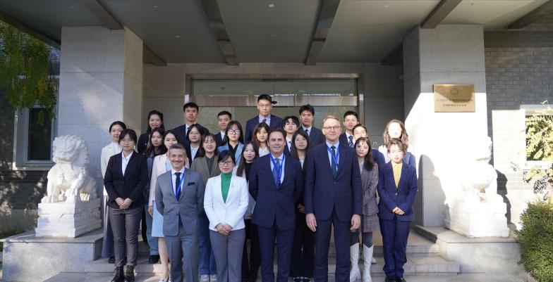 20241121_DELCHN_Tsinghua model EU-China Summit_01.jpg