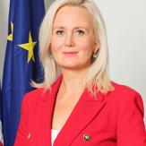 Portrait of Lucie SAMCOVÁ - HALL ALLEN