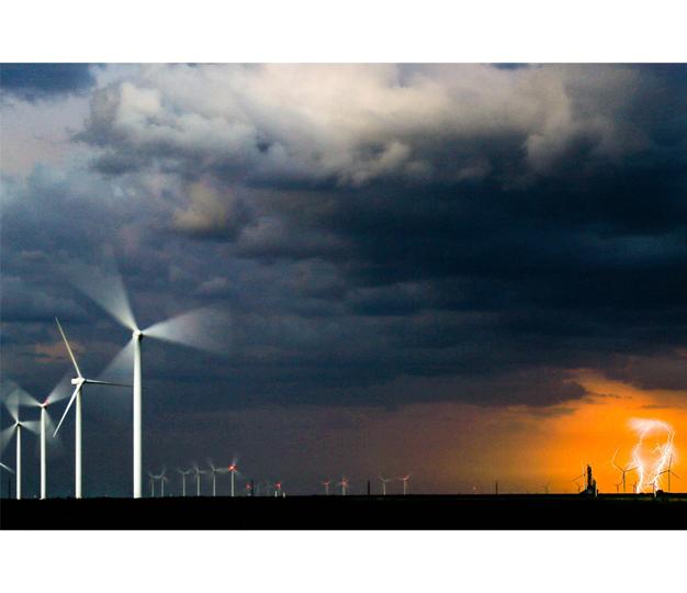 Wind turbines and lightning